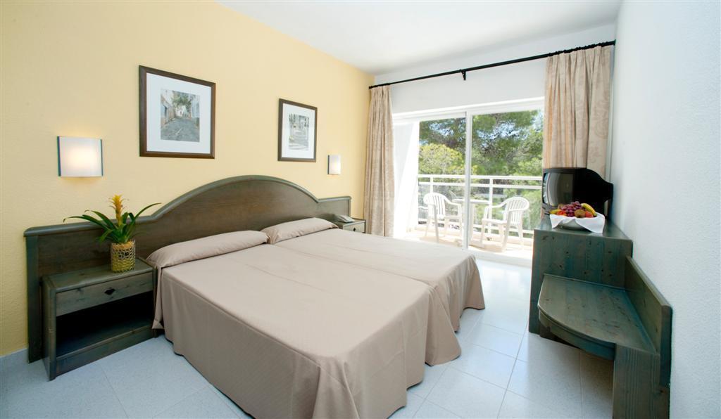 Grupotel Ibiza Beach Resort - Adults Only 포르티나특스 객실 사진